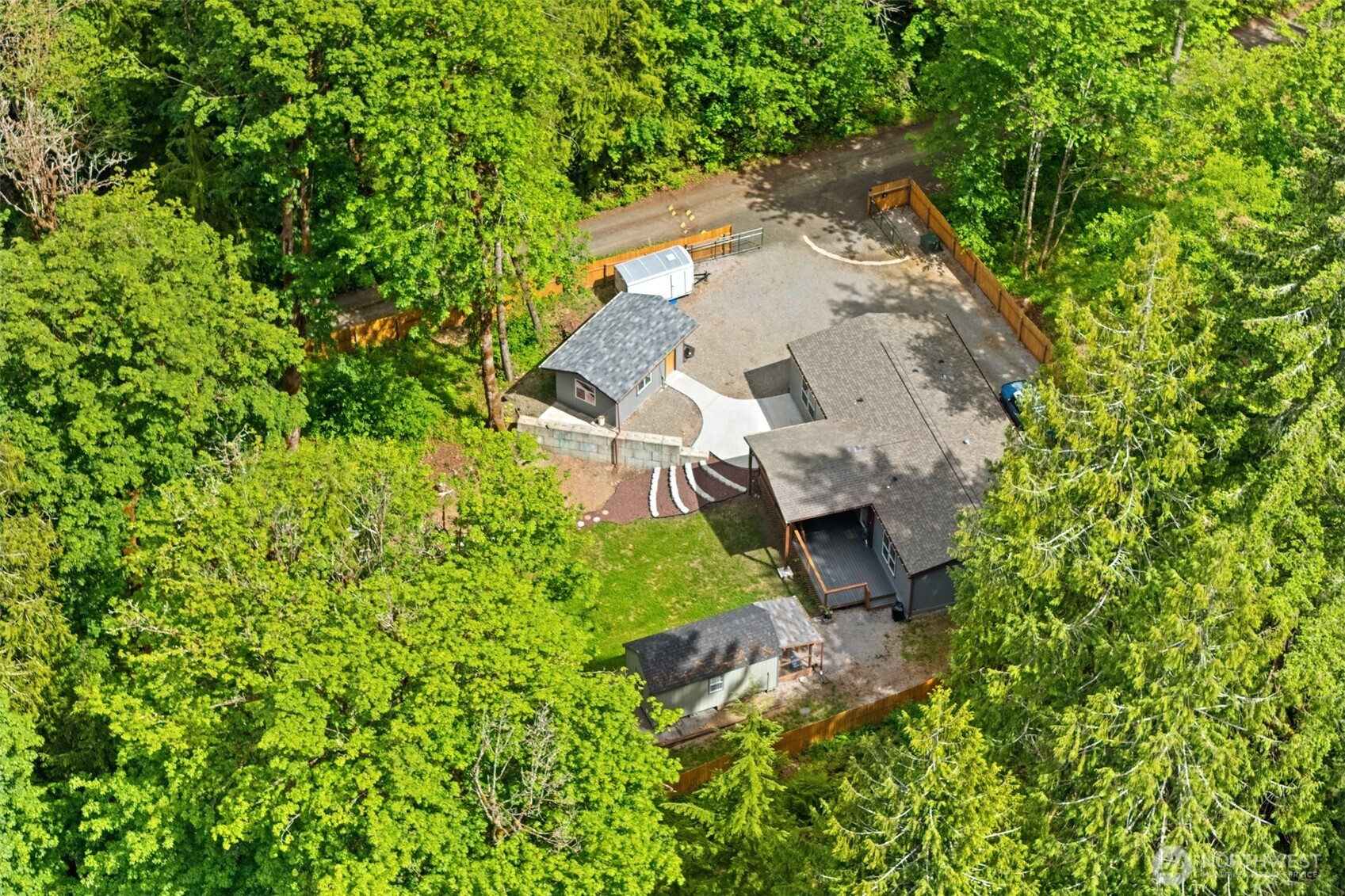 477 Se Old Arcadia Road Property Photo 1