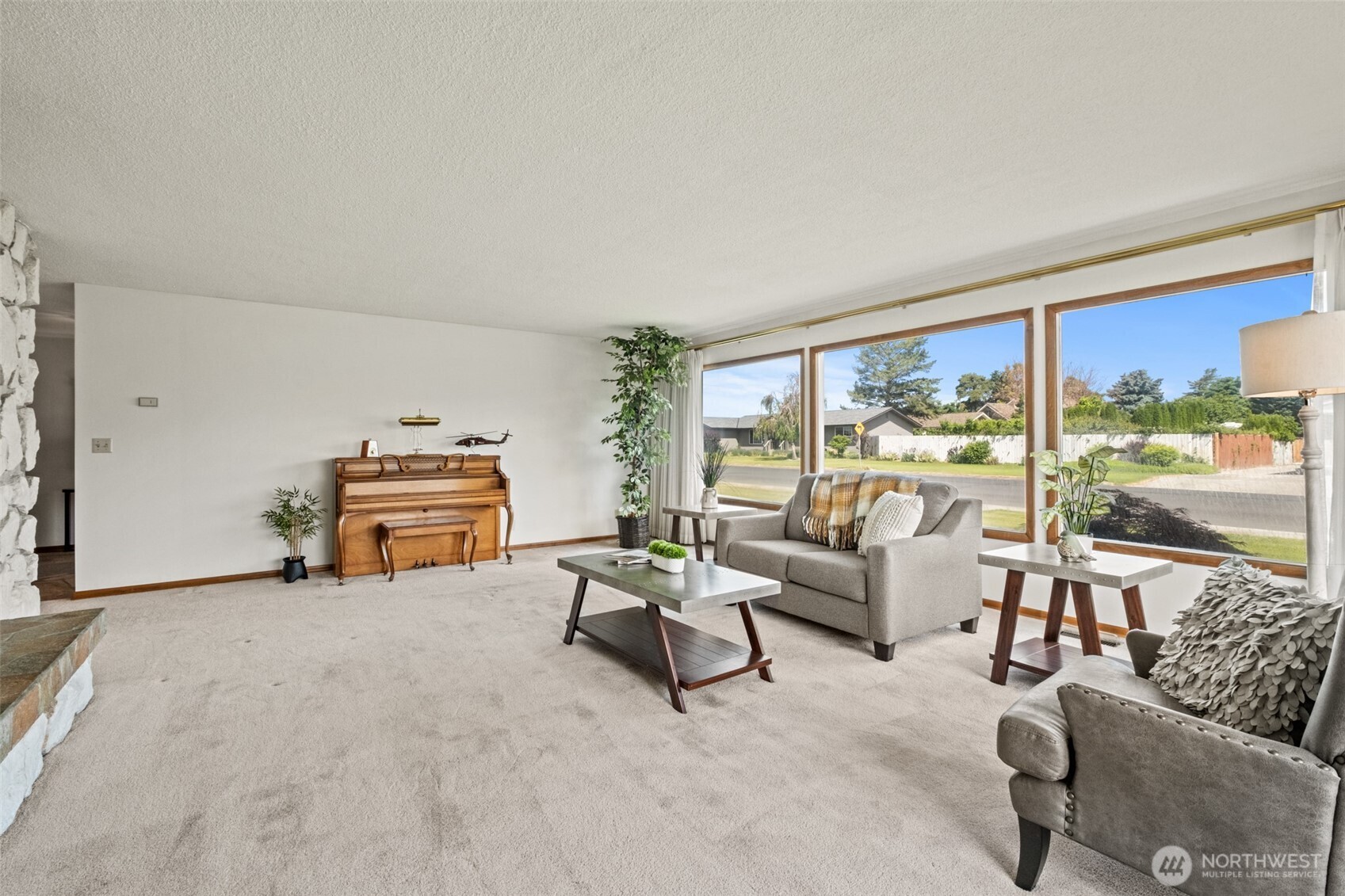 742 I Street Property Photo 6
