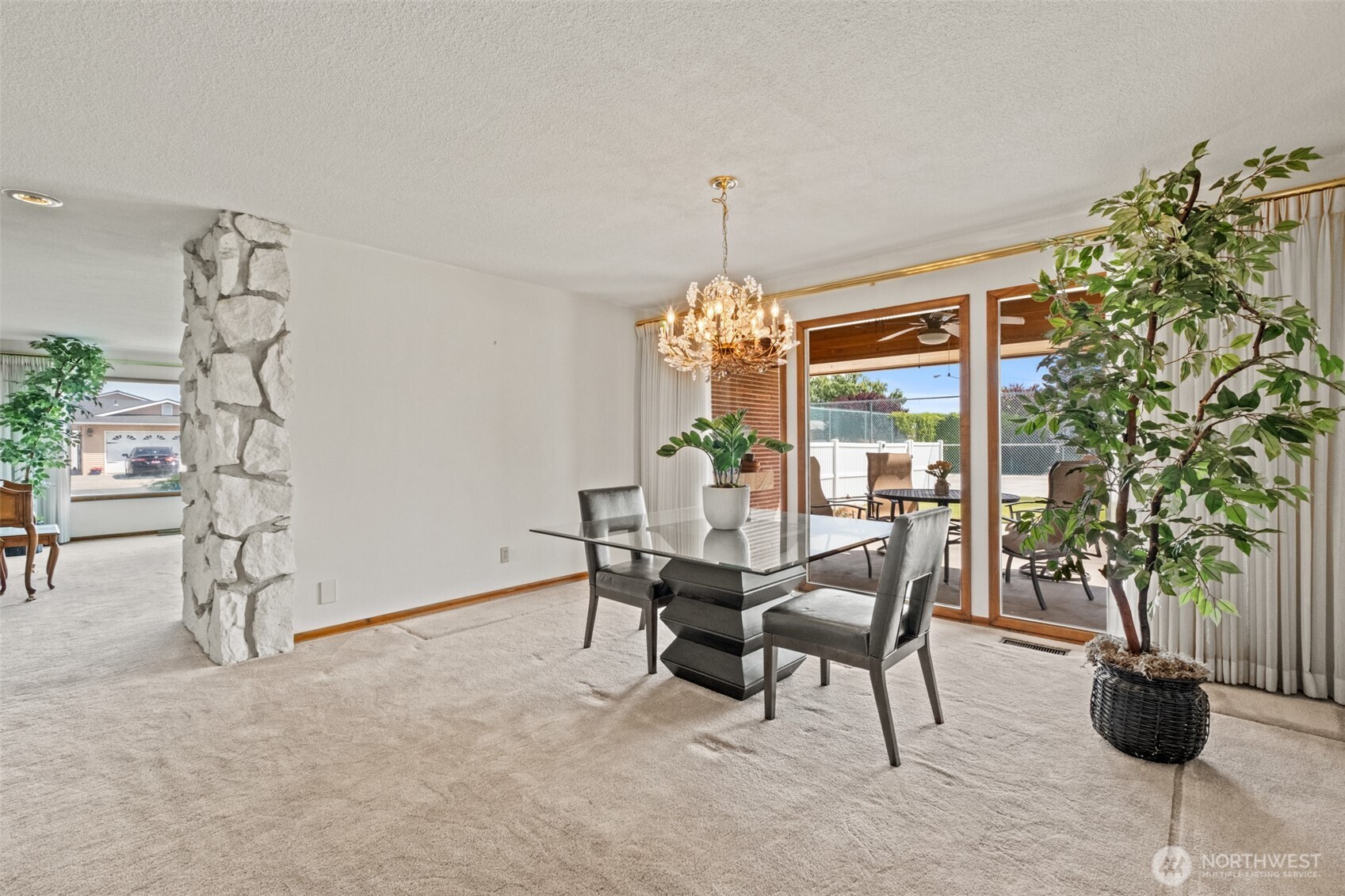 742 I Street Property Photo 7