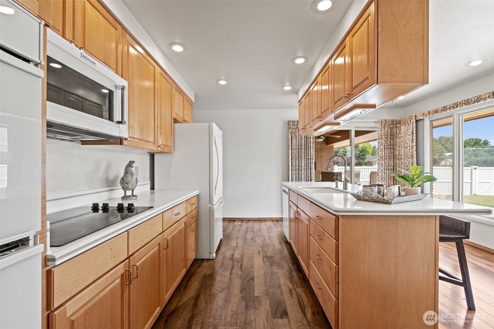 742 I Street Property Photo 10