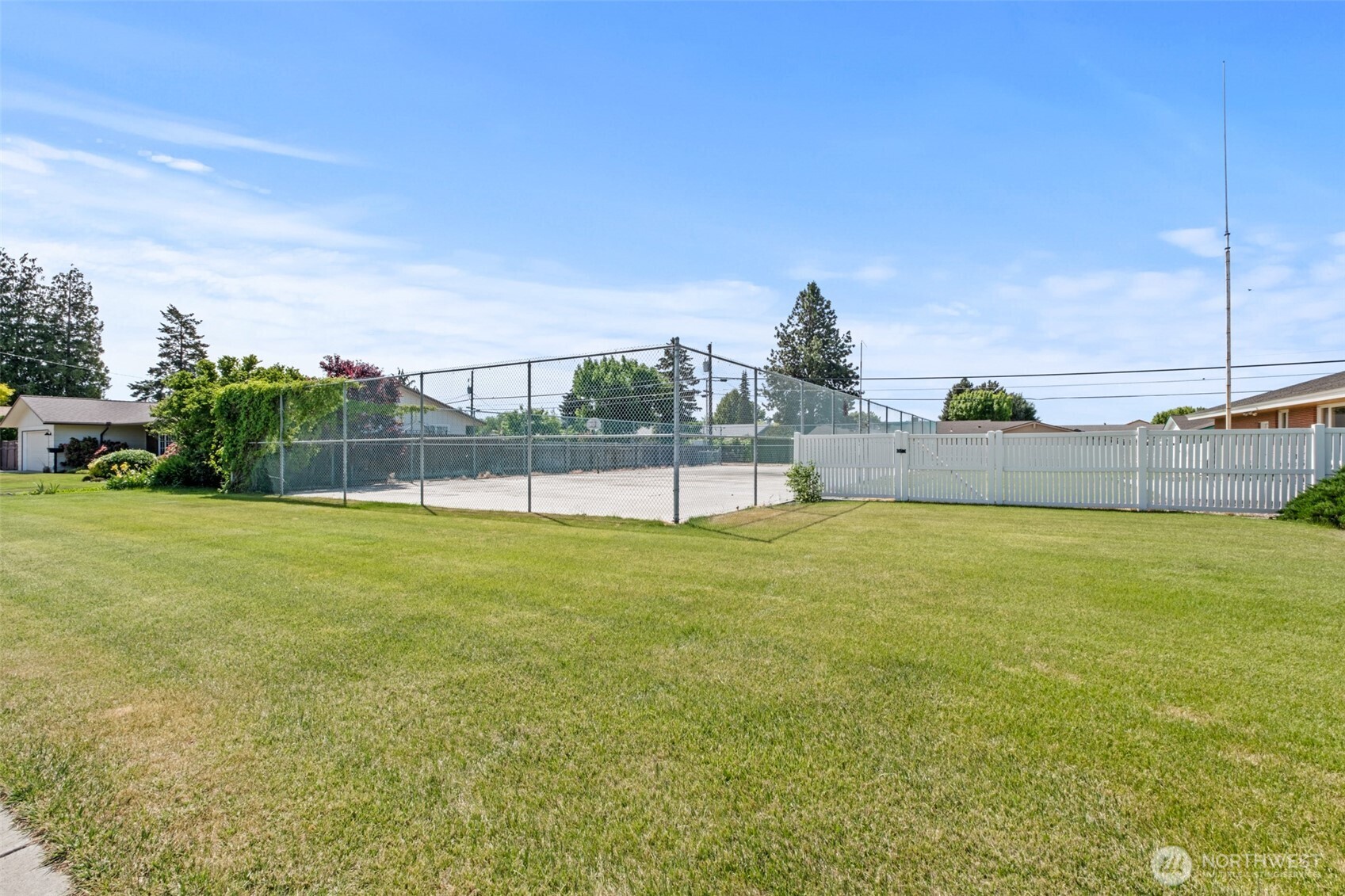 742 I Street Property Photo 23