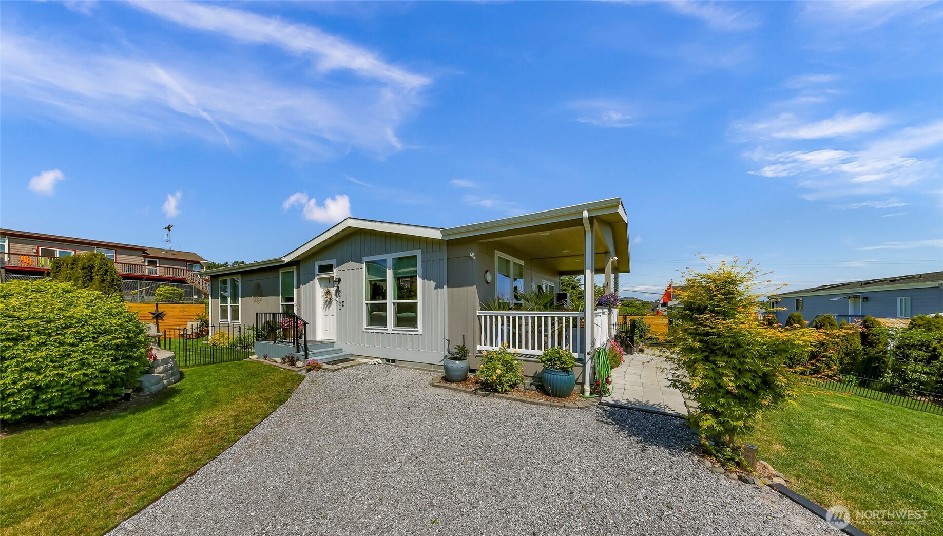 8412 Richard Way Property Photo 1