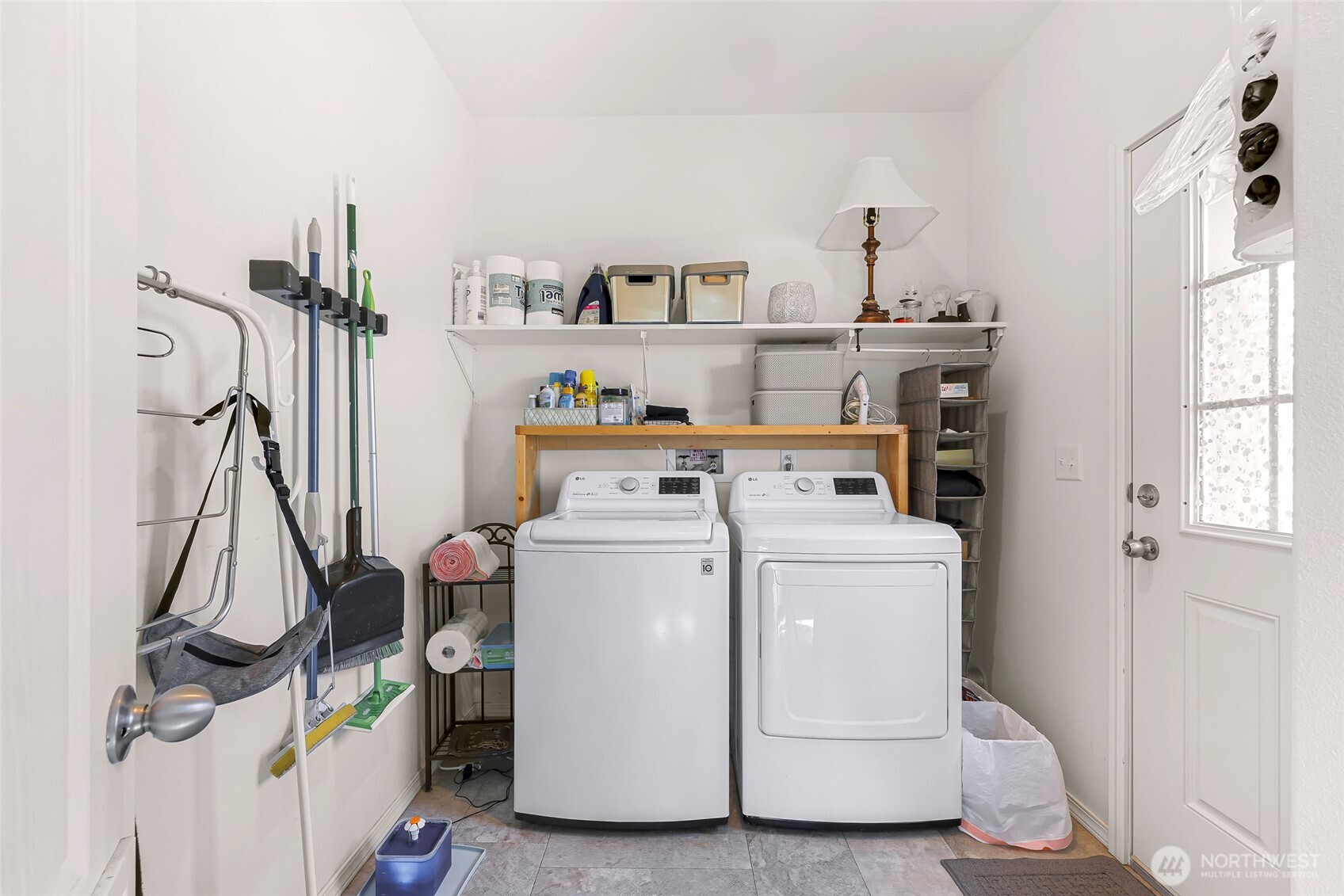 8412 Richard Way Property Photo 15