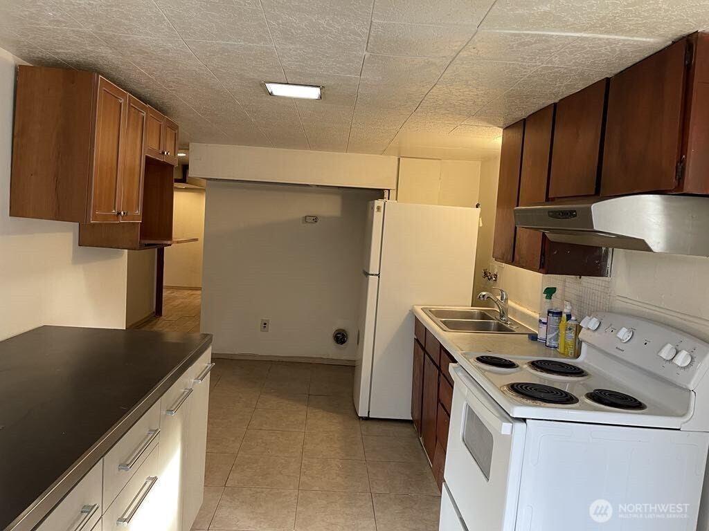 27 Sw 102 Street Property Photo 8