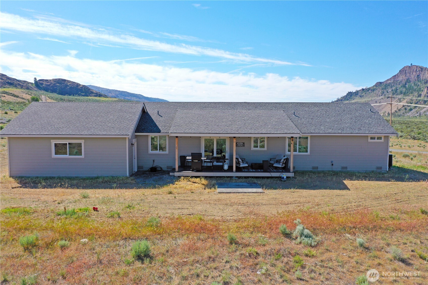 212 Hubbard Road Property Photo 4