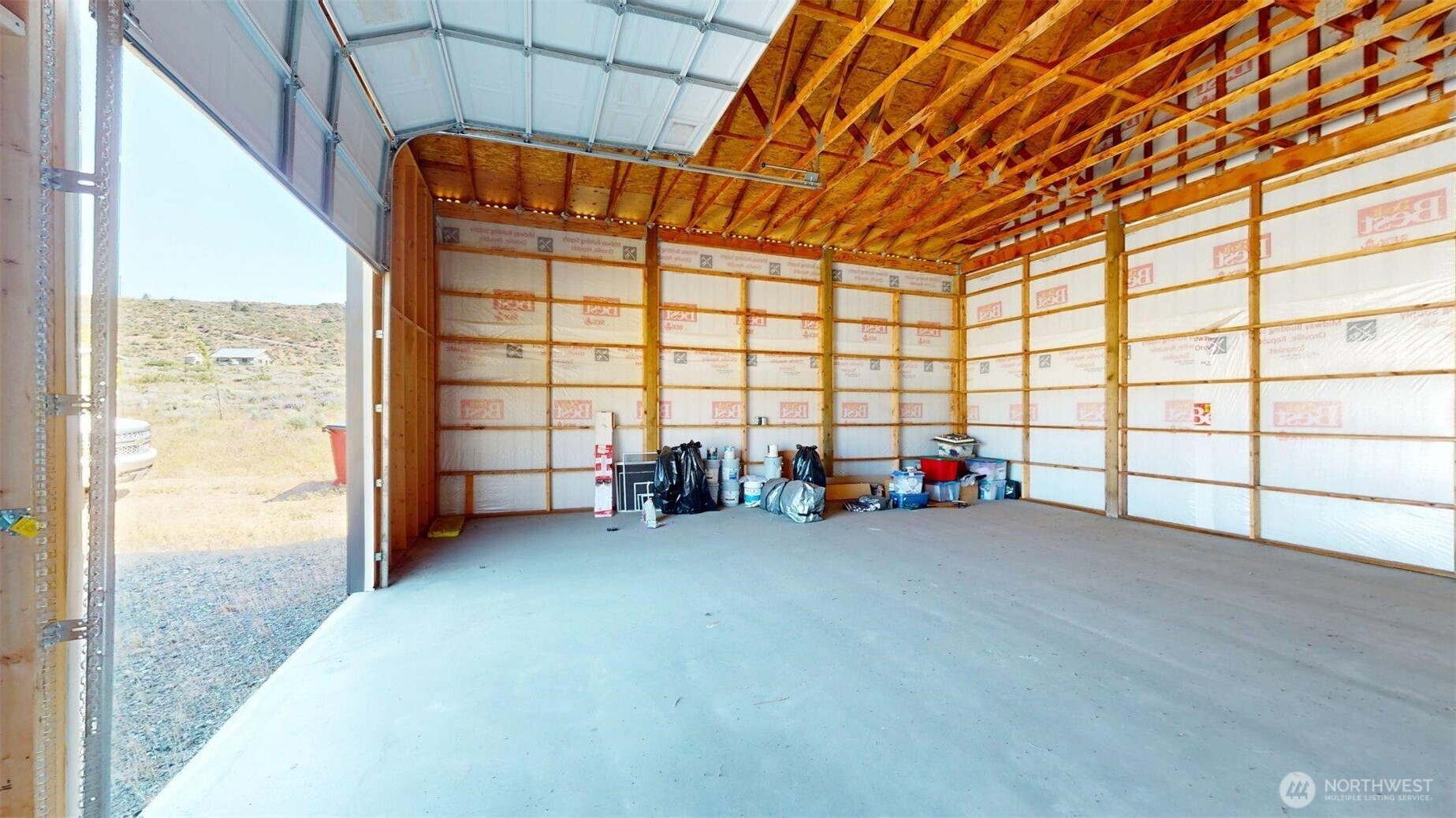 212 Hubbard Road Property Photo 32