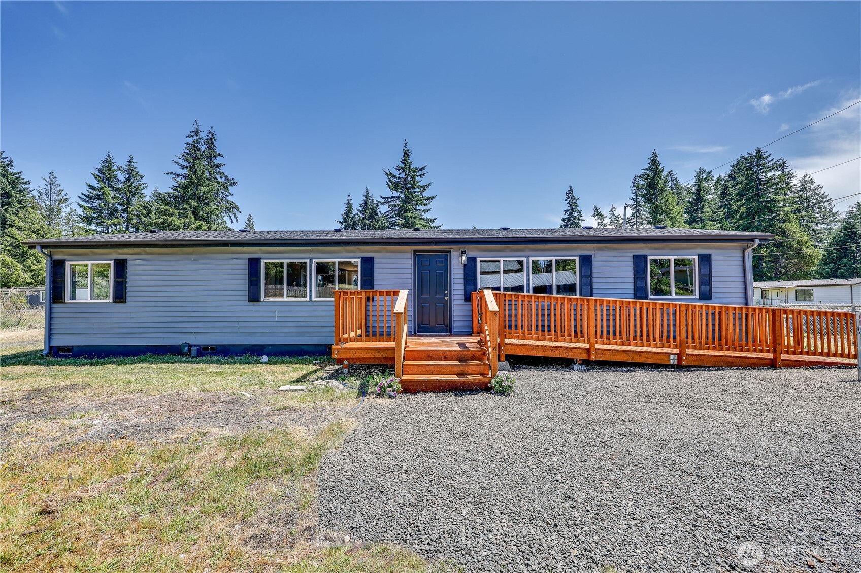 30 Nw Treewater Place Property Photo 1