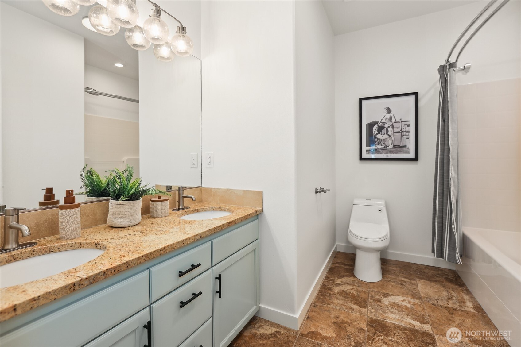 125 1st Avenue Property Photo 15