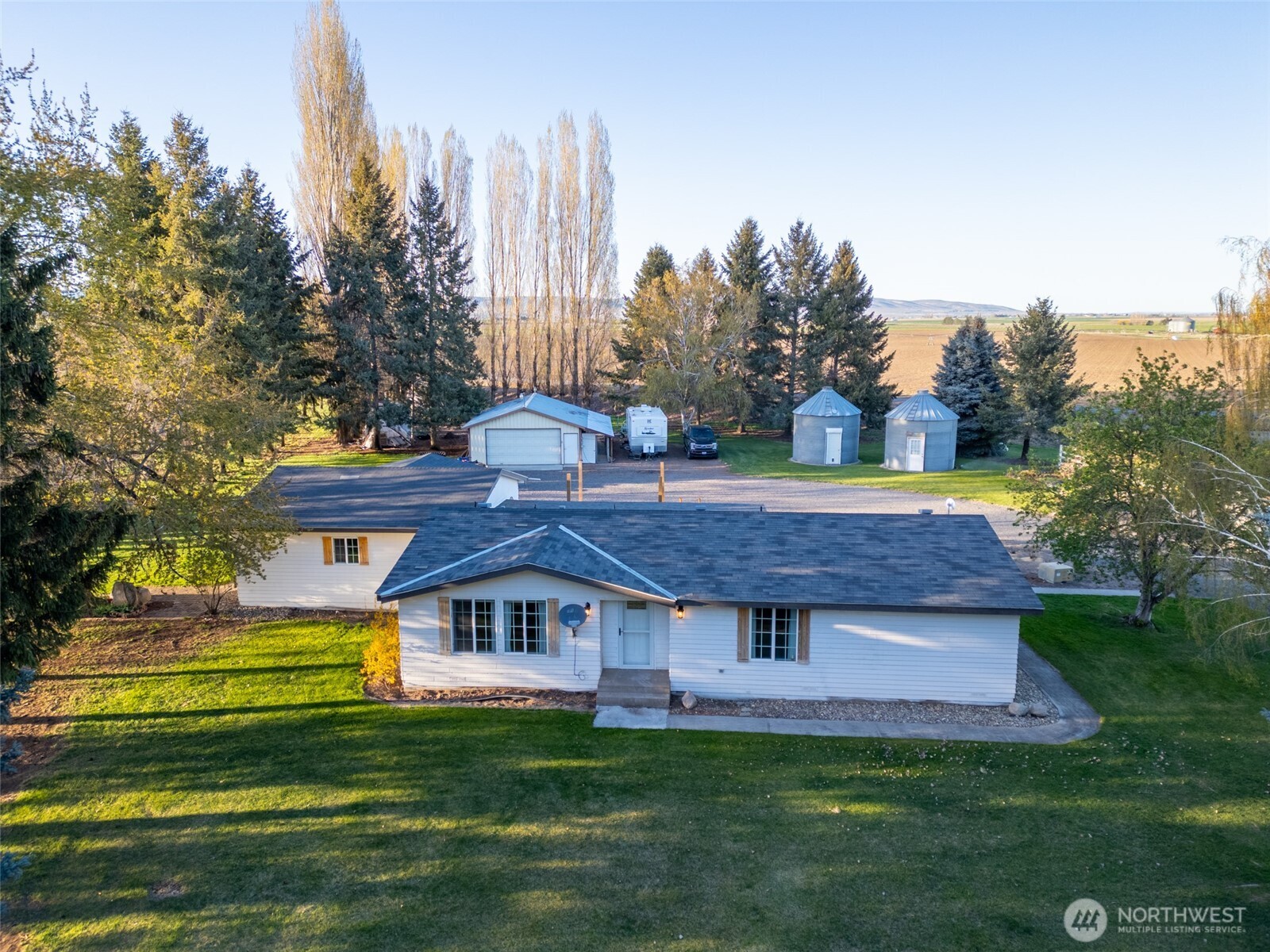9700 Road 5 Property Photo 1