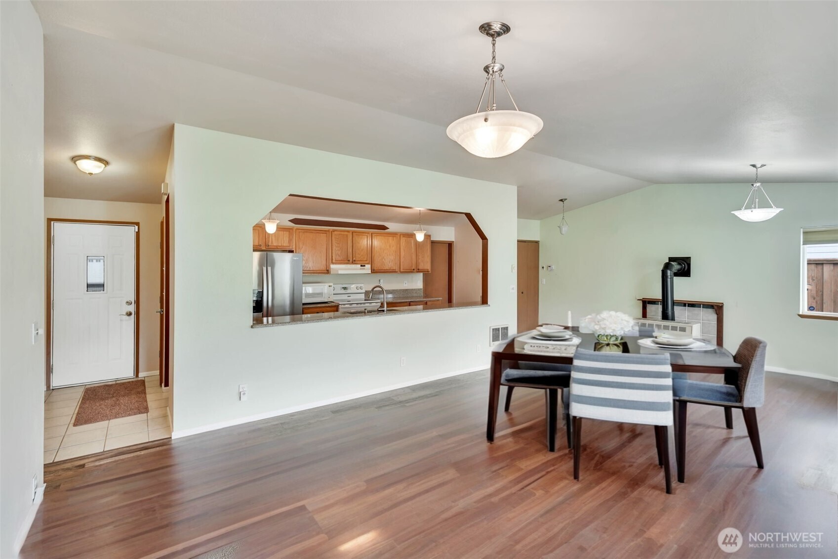 546 Canal Drive Property Photo 12