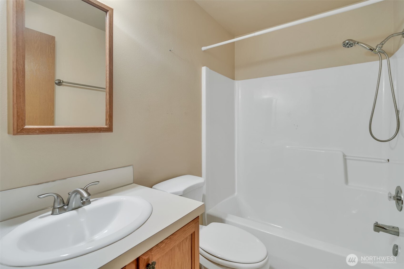 546 Canal Drive Property Photo 18