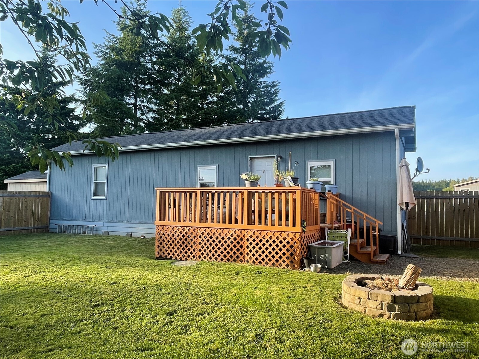107 Sierra Drive Property Photo 1