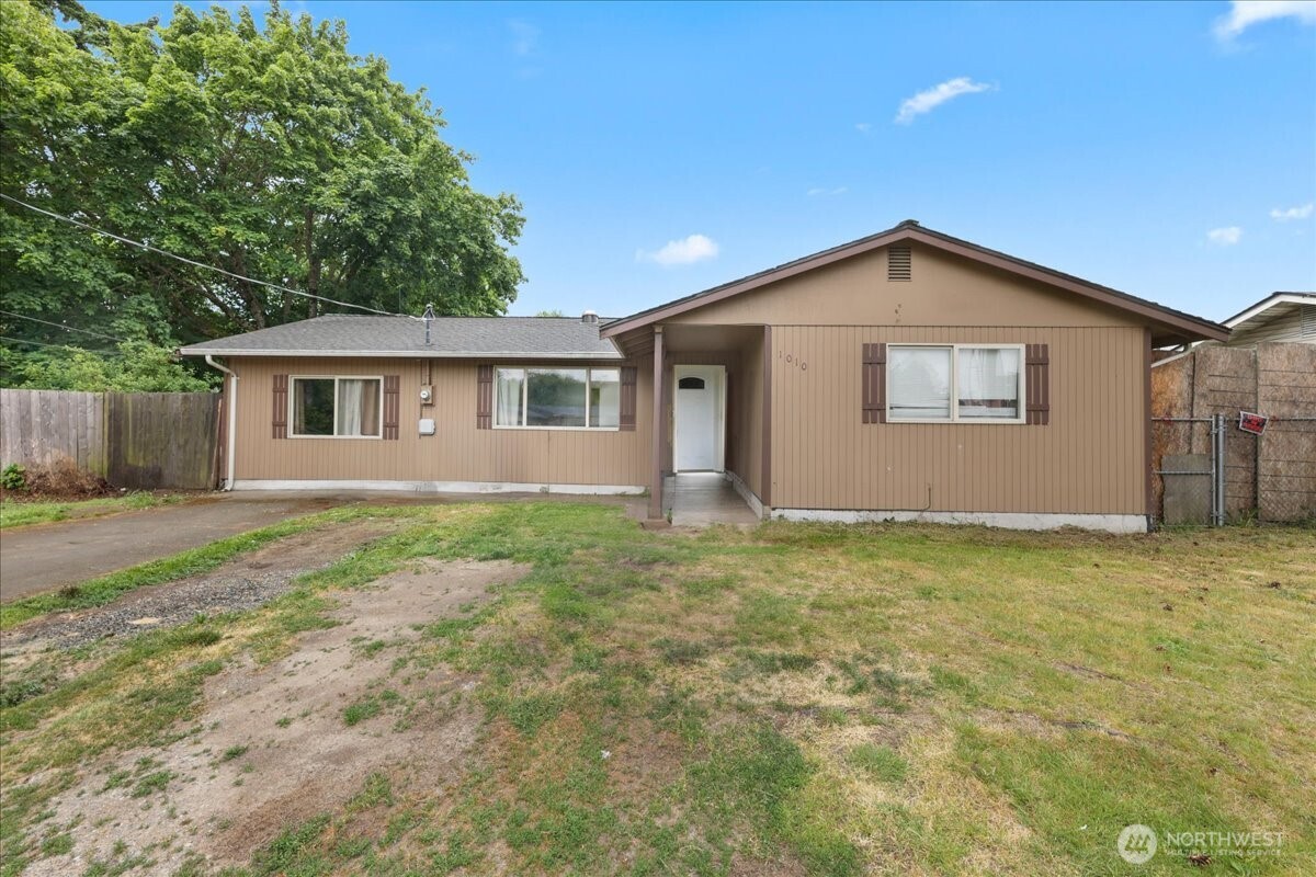 1010 S 88th Street Property Photo 1