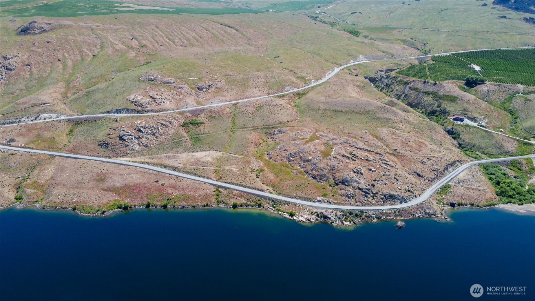 8 Old Highland Orchard Rd. Property Photo 2