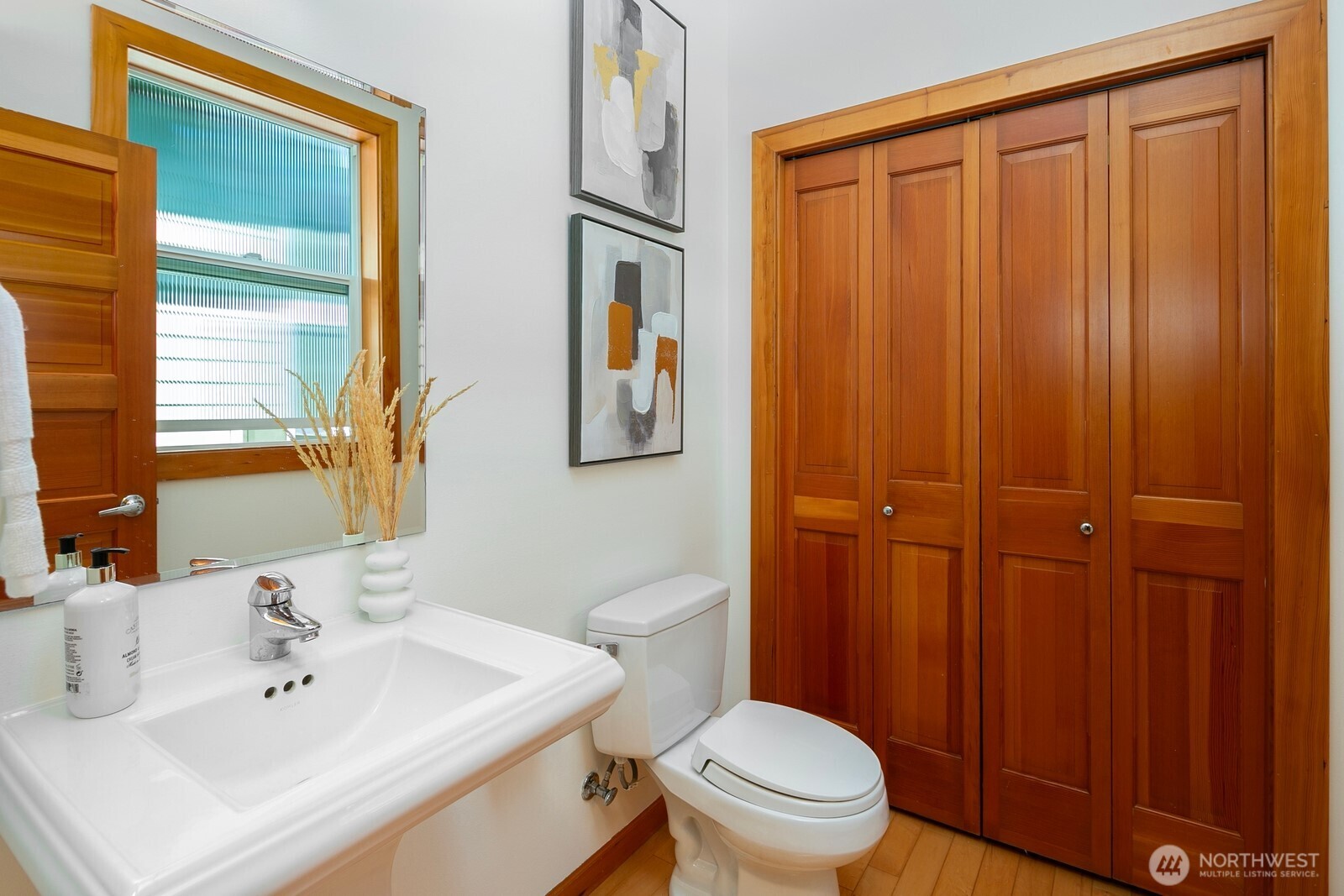 1414 25th Avenue B Property Photo 8