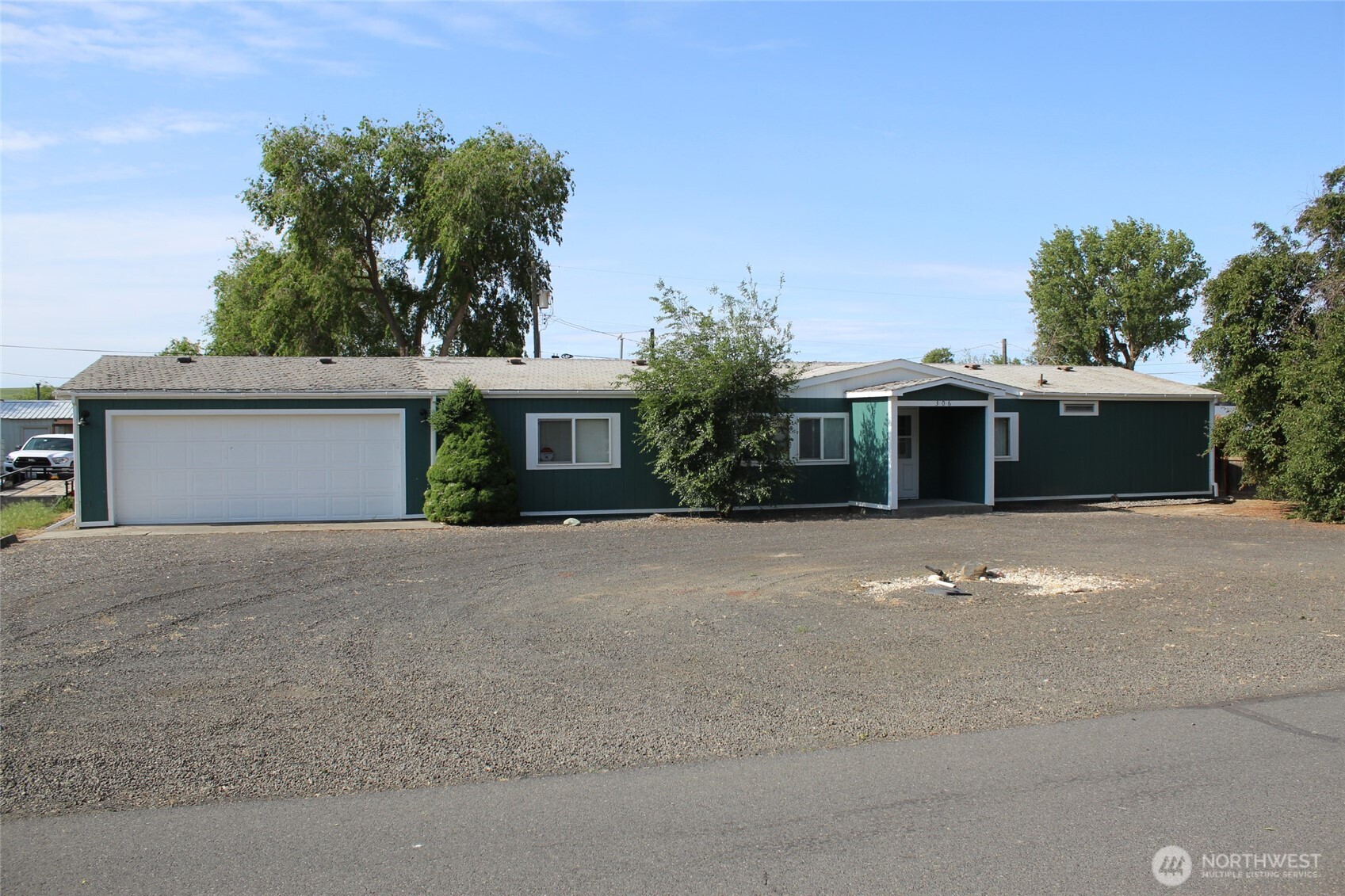 306 E 5th Street