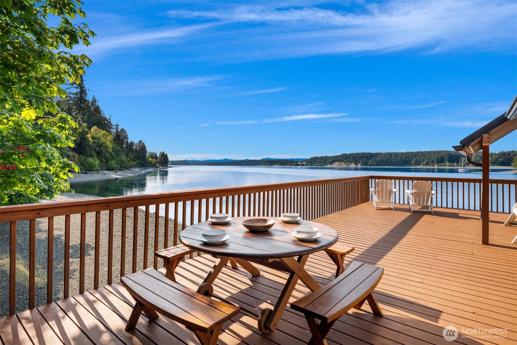 11901 Larson Road Property Photo 1