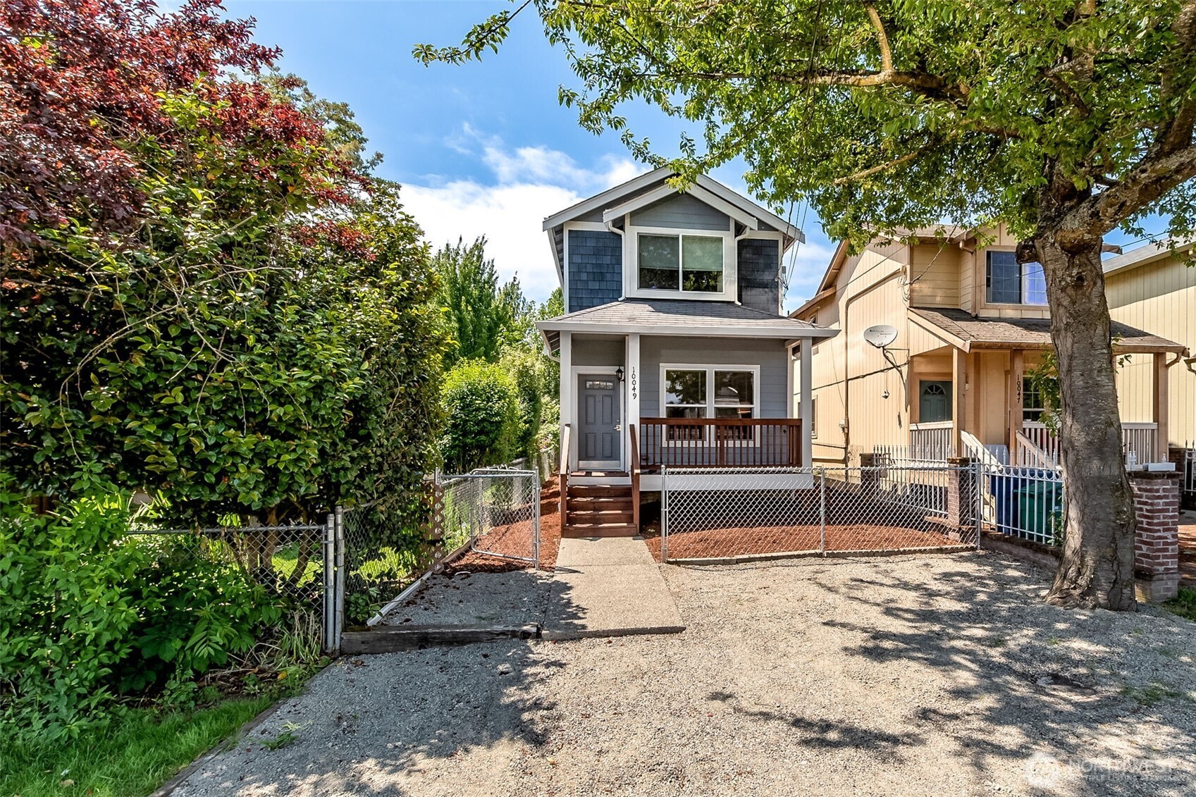 10049 17th Avenue Property Photo 1
