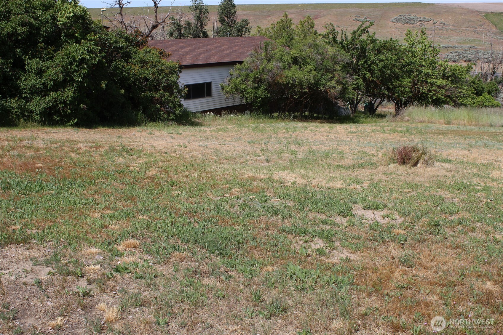 0 W Broadway Avenue Property Photo 4