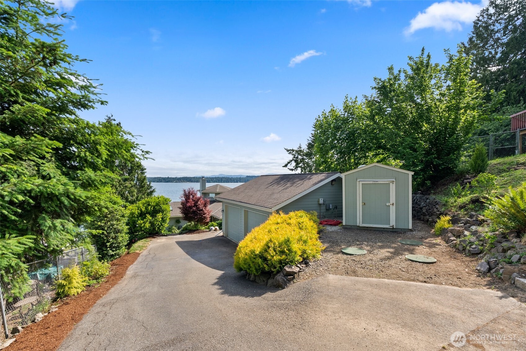 211 Se Totten Shores Drive Property Photo 29
