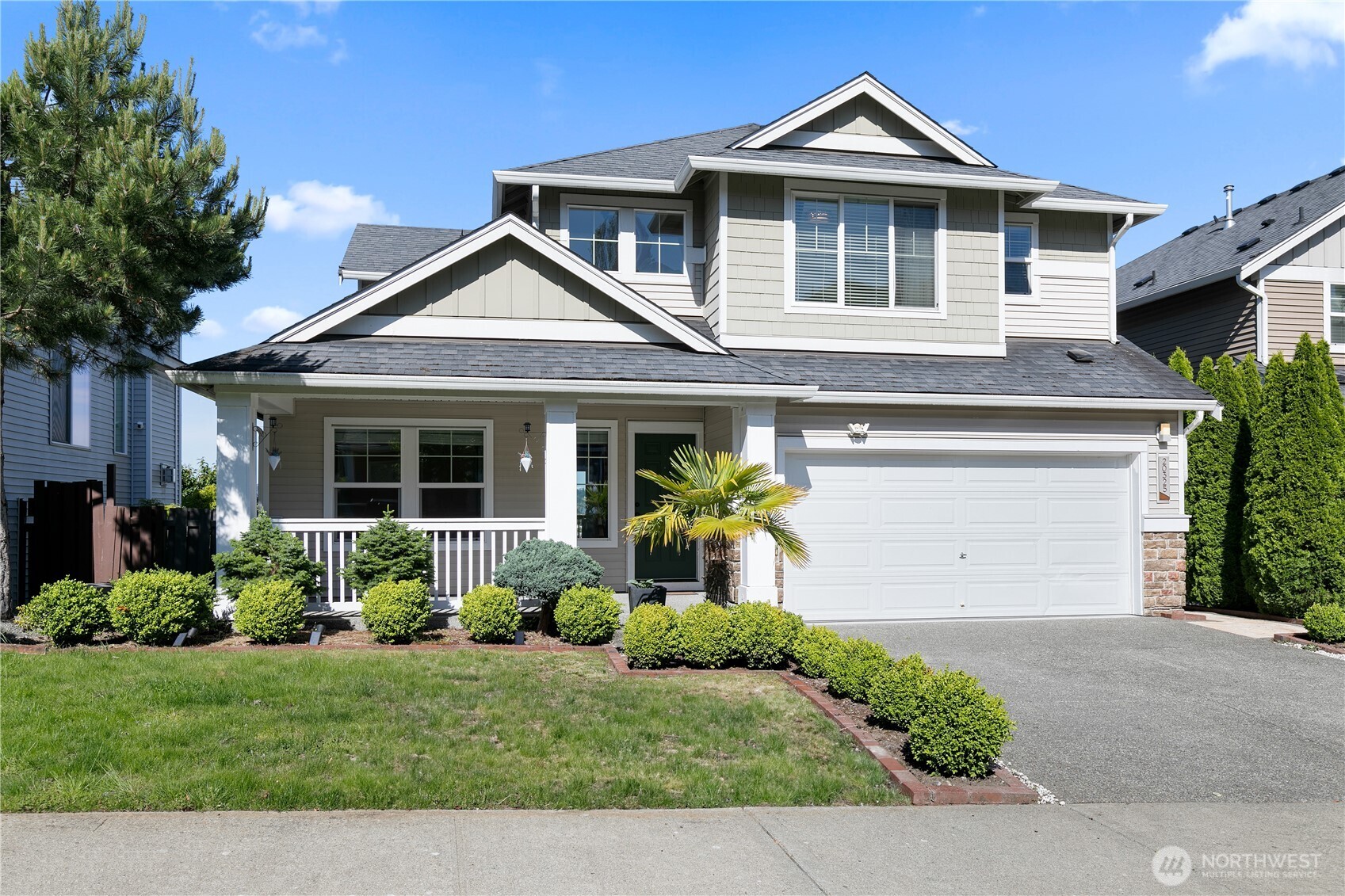 20325 90th Place Property Photo 1