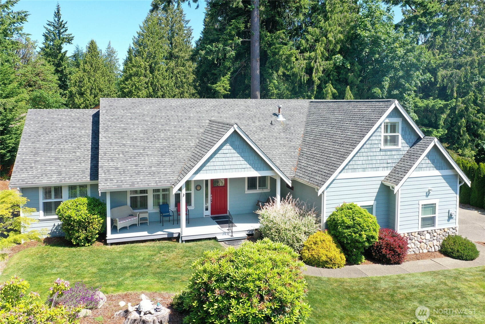 3703 NE Trout Brook Lane Property Photo 1