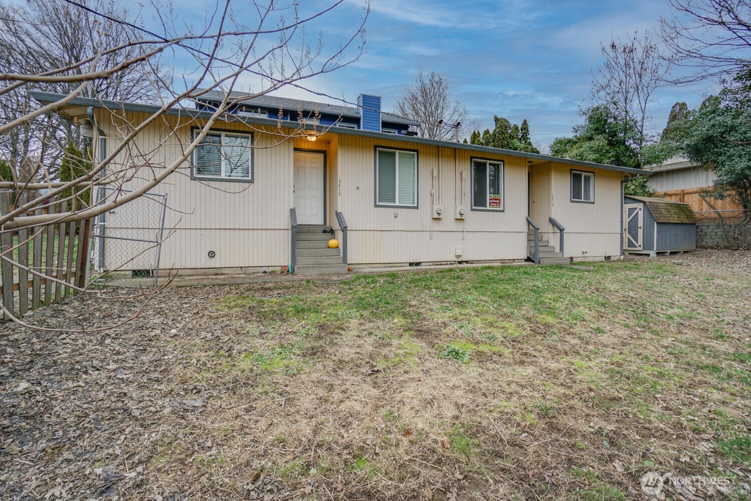 2413 Markle Avenue Property Photo 1