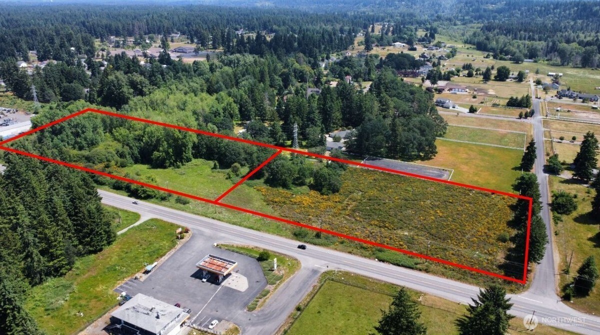 26527 Mountain Hwy Property Photo 3
