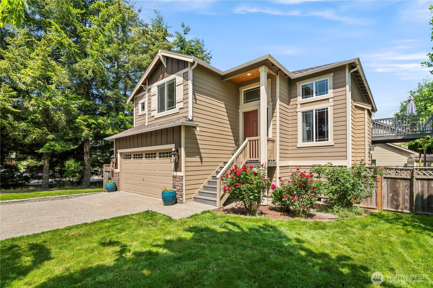 8305 172nd Place Property Photo 1