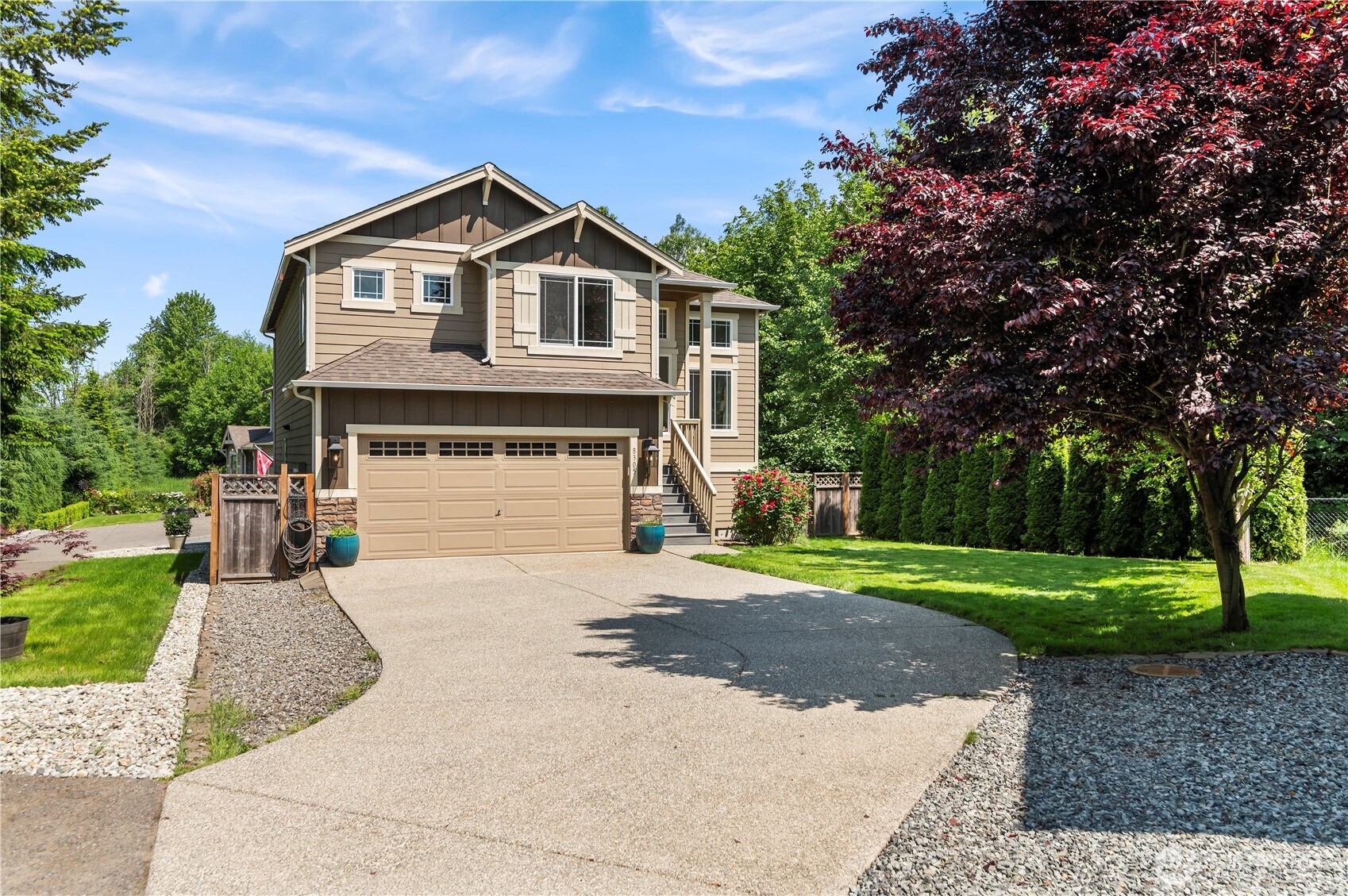 8305 172nd Place Property Photo 3