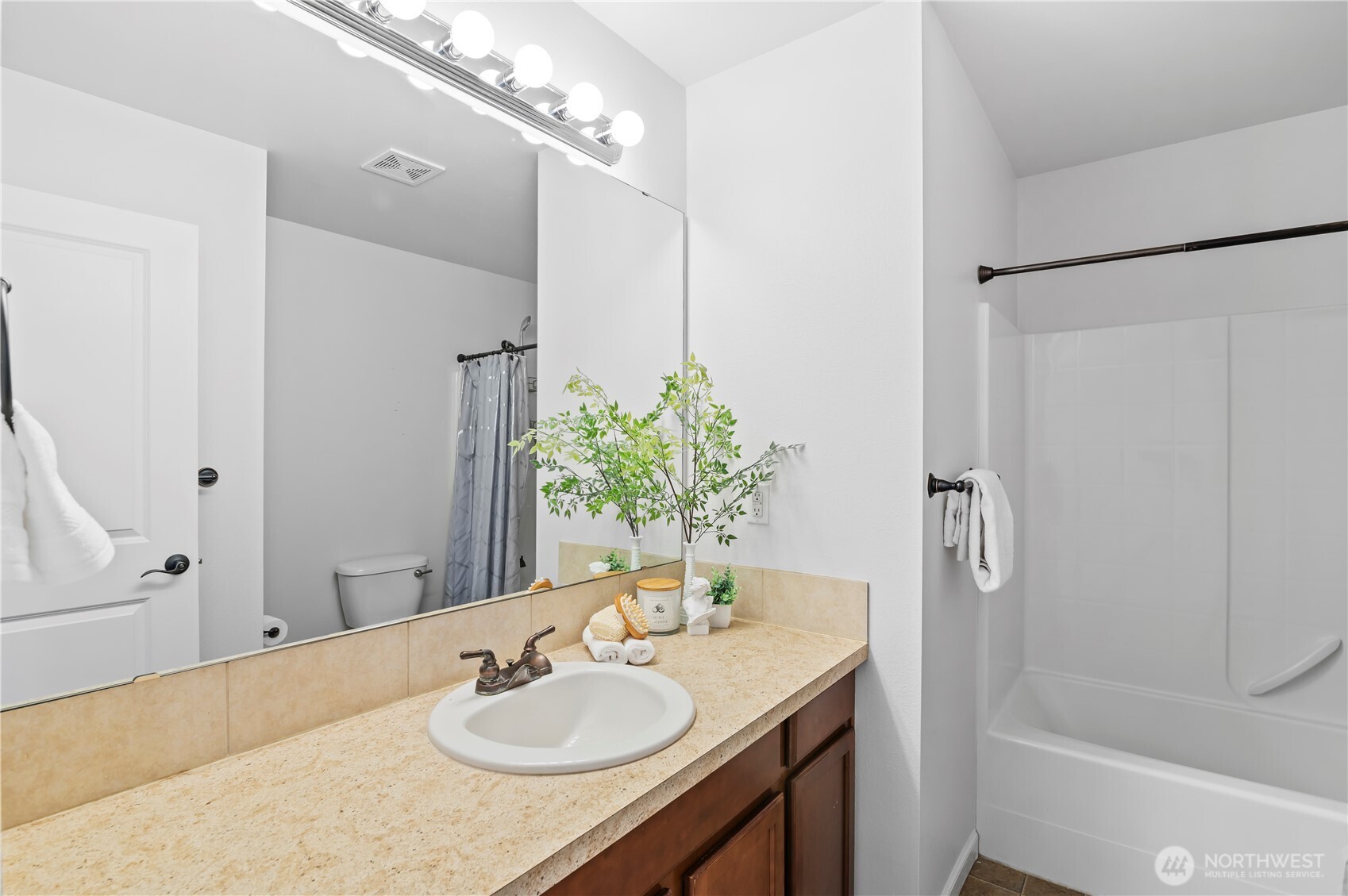 8305 172nd Place Property Photo 22