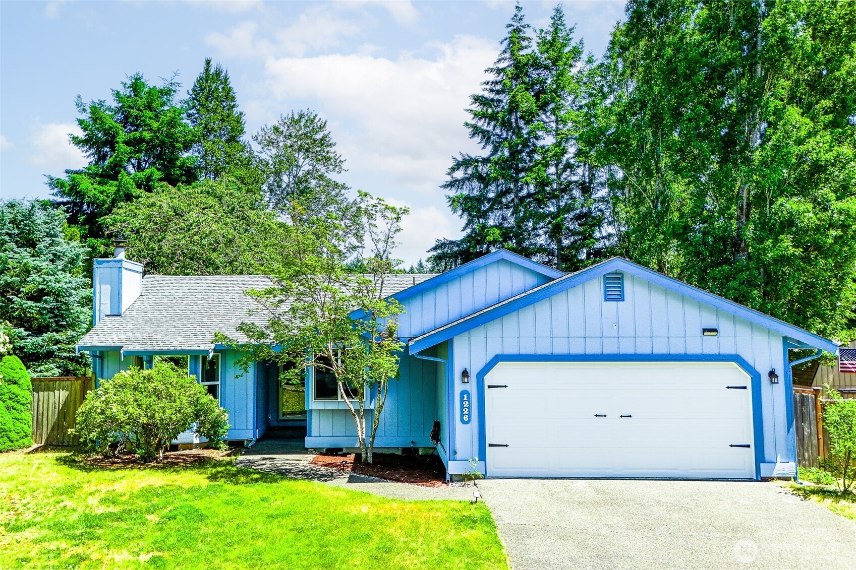 1226 Juniper Drive Property Photo 1