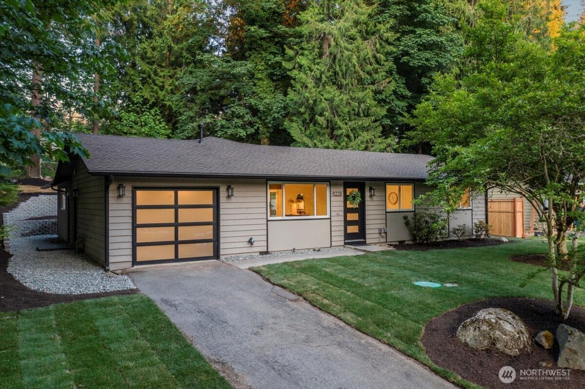9220 211th Place Property Photo 1