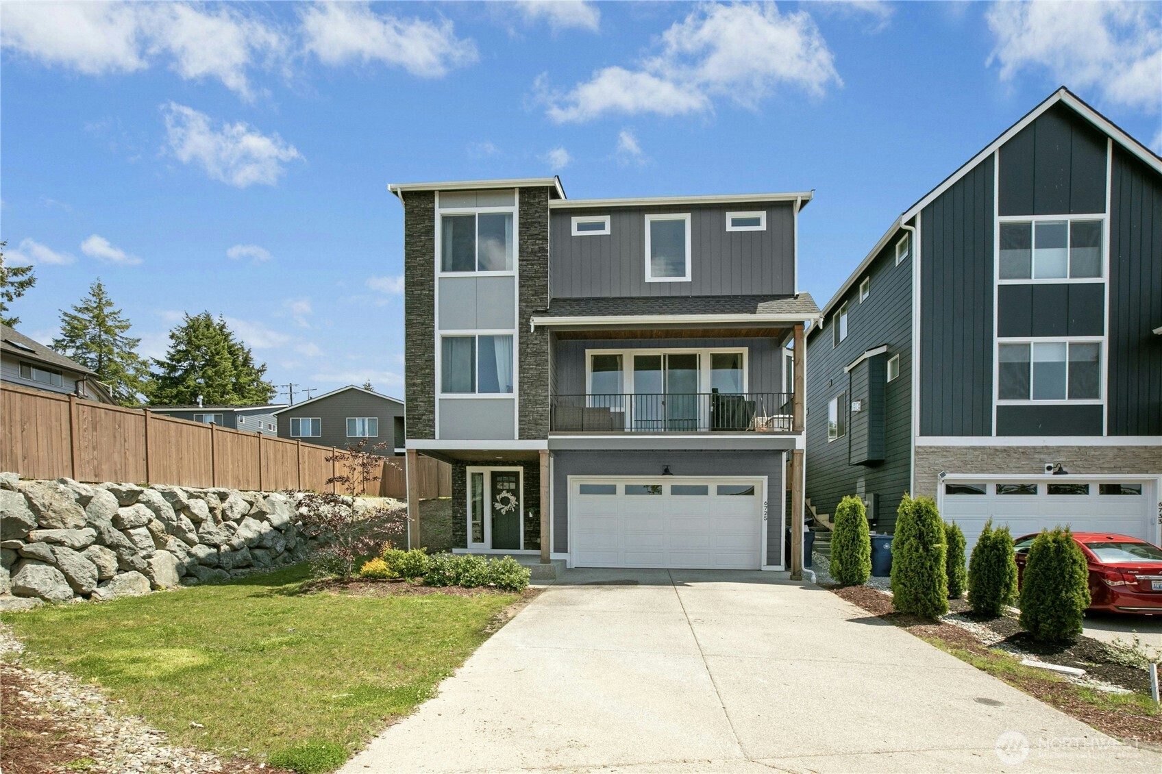 6725 43rd Street Property Photo 1