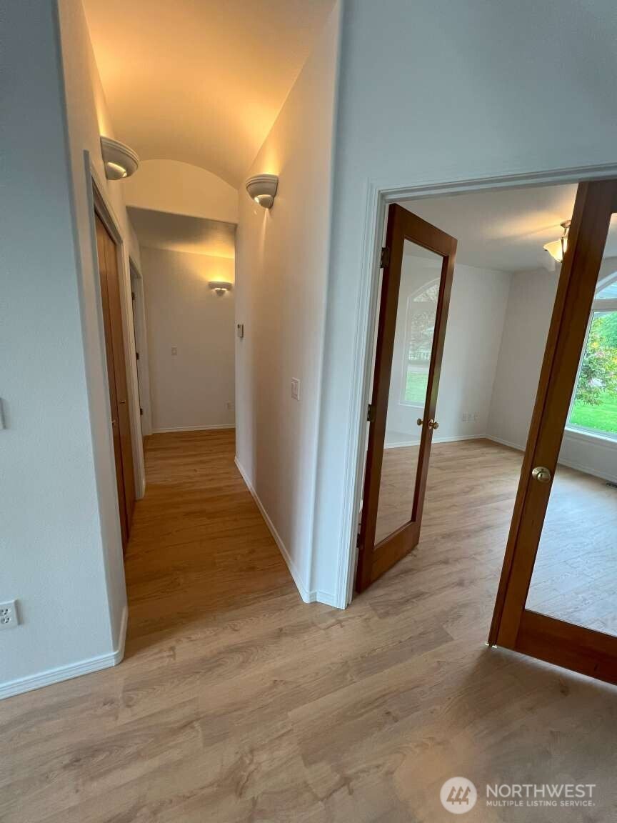 9106 Joelle Lane Property Photo 12