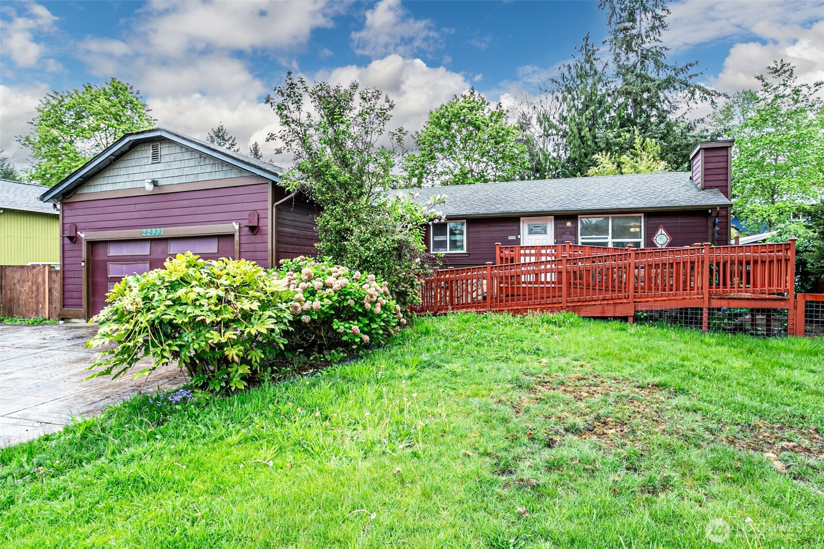 22901 114th Way Property Photo 1