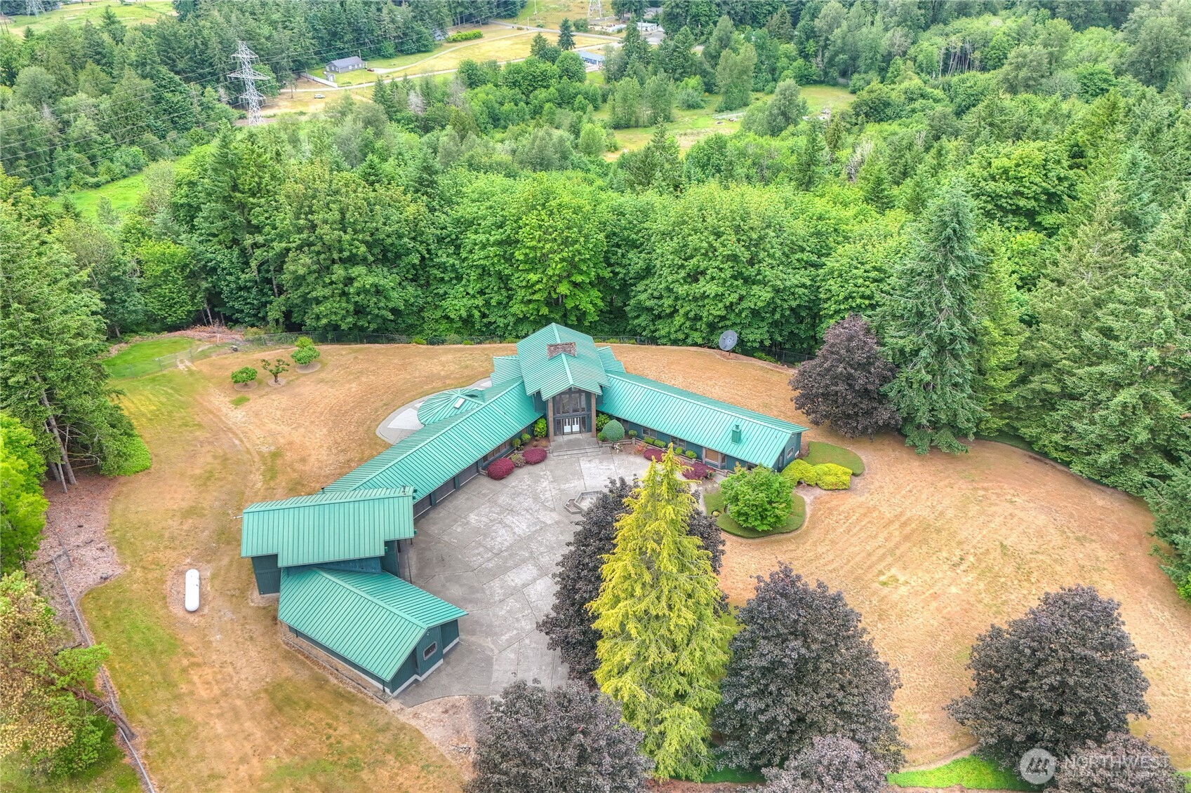 3011 Bush Mountain Court Property Photo 1