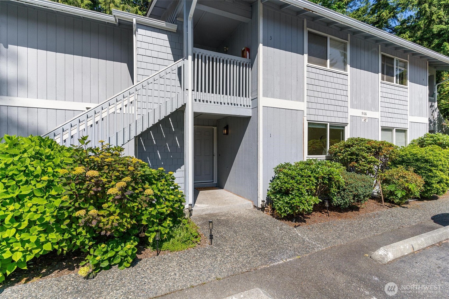 9106 1st Place 1 Property Photo 1