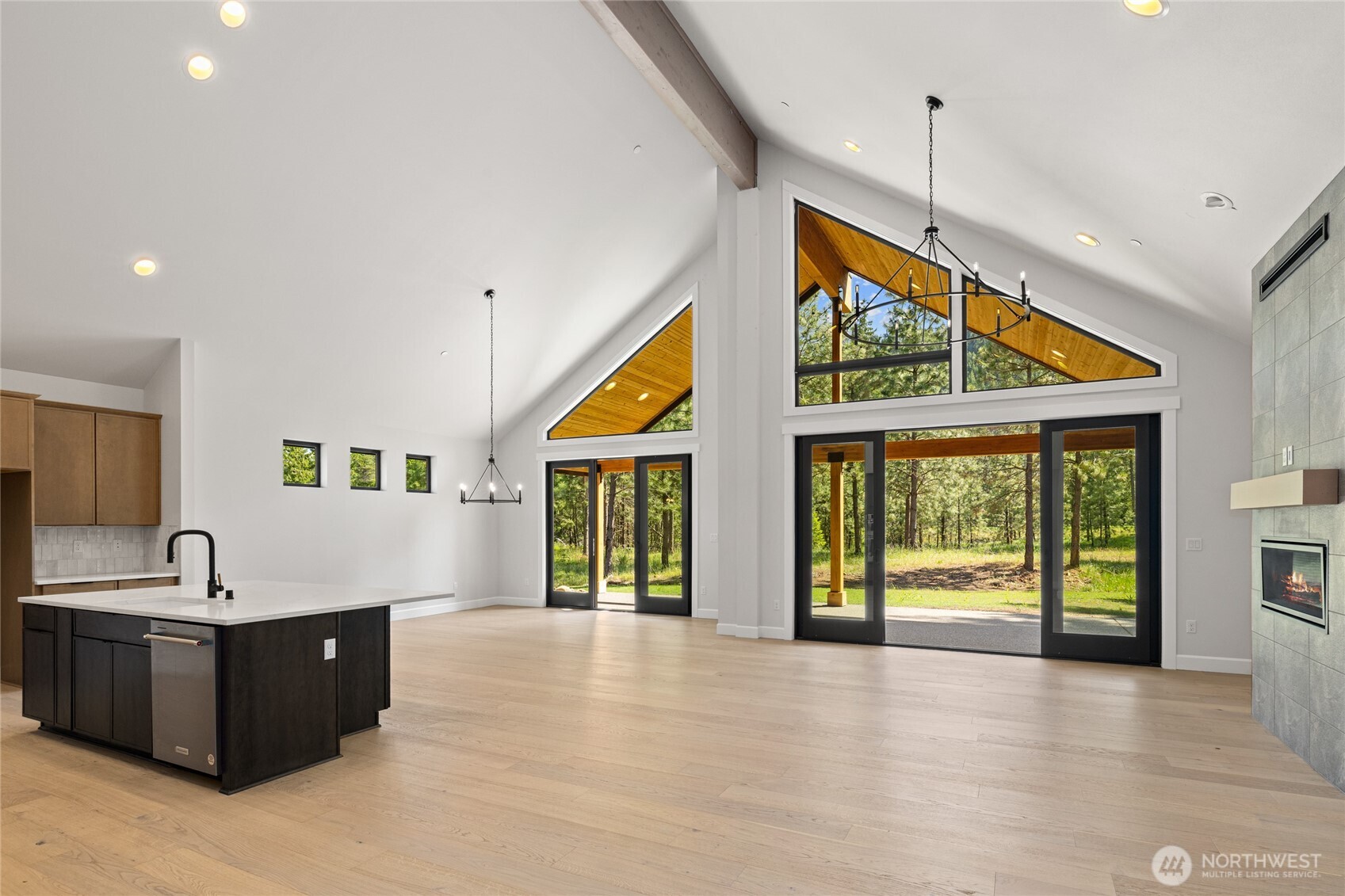 1061 Domerie Park Loop Property Photo 11