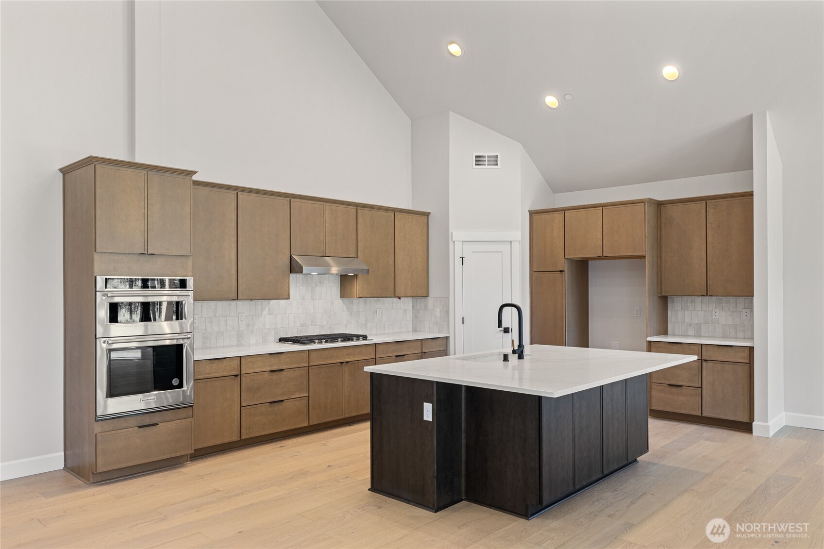 1061 Domerie Park Loop Property Photo 13