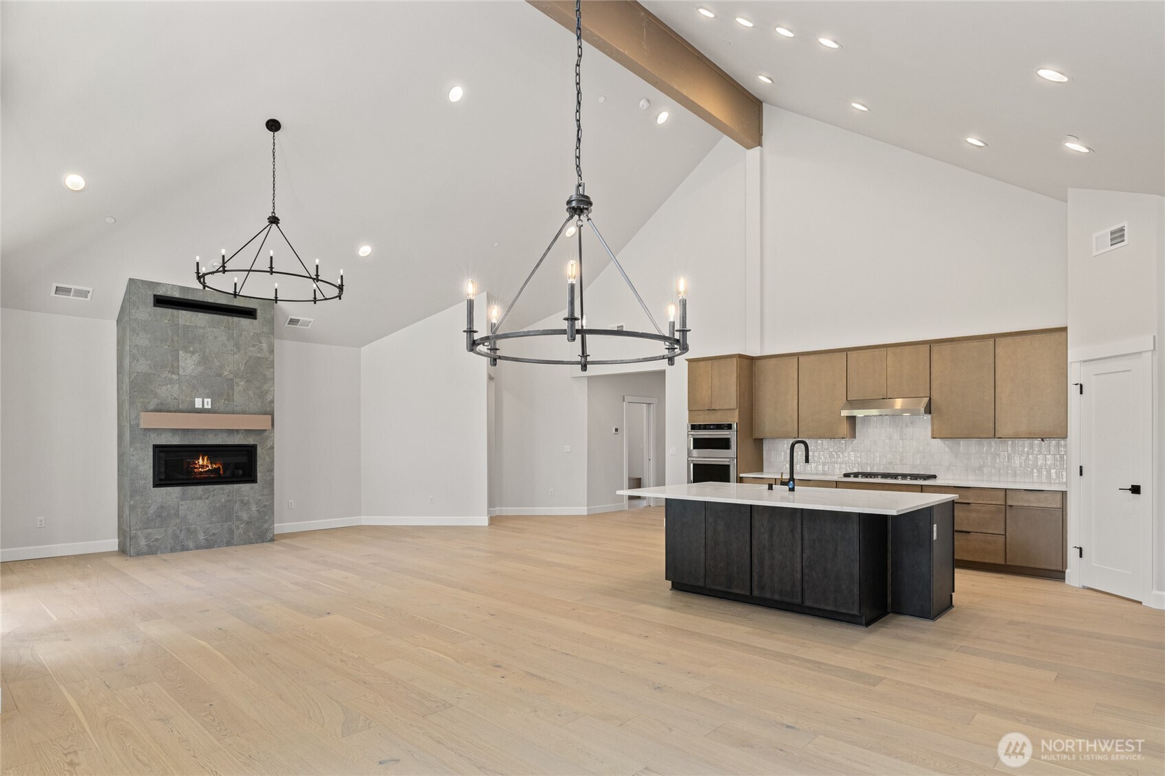 1061 Domerie Park Loop Property Photo 15