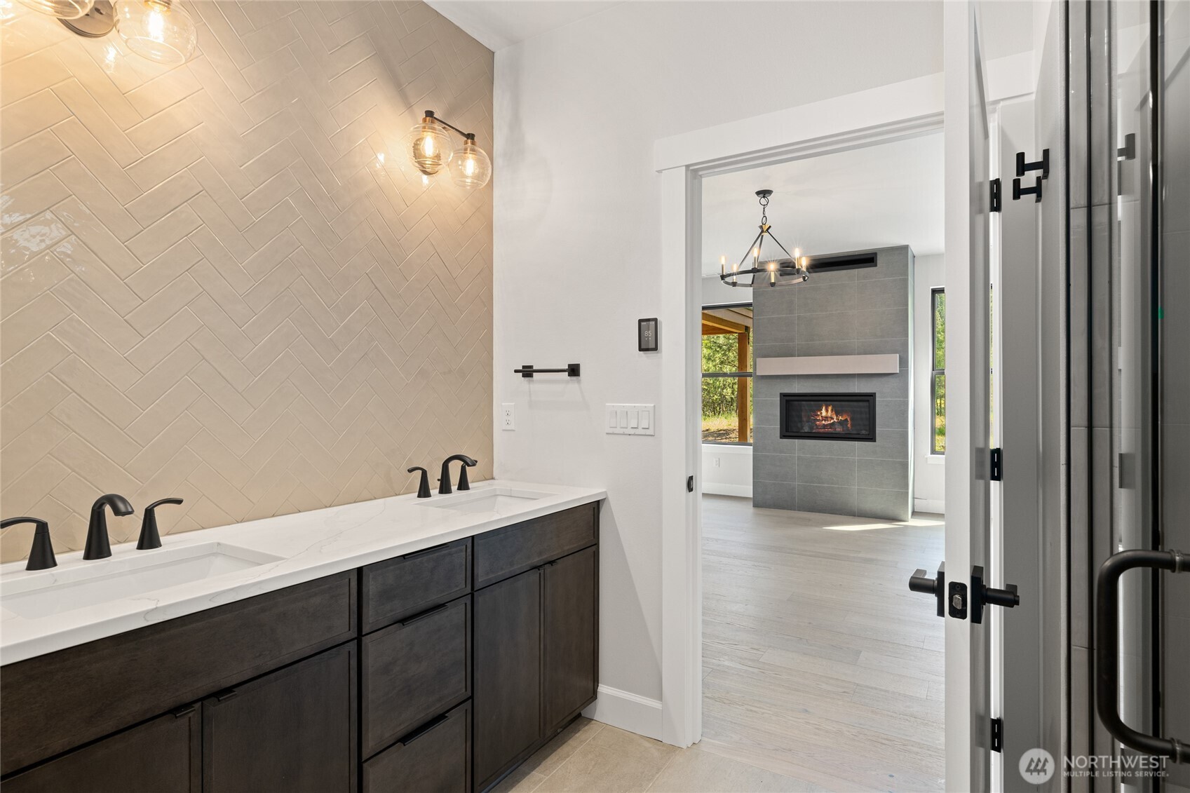1061 Domerie Park Loop Property Photo 21