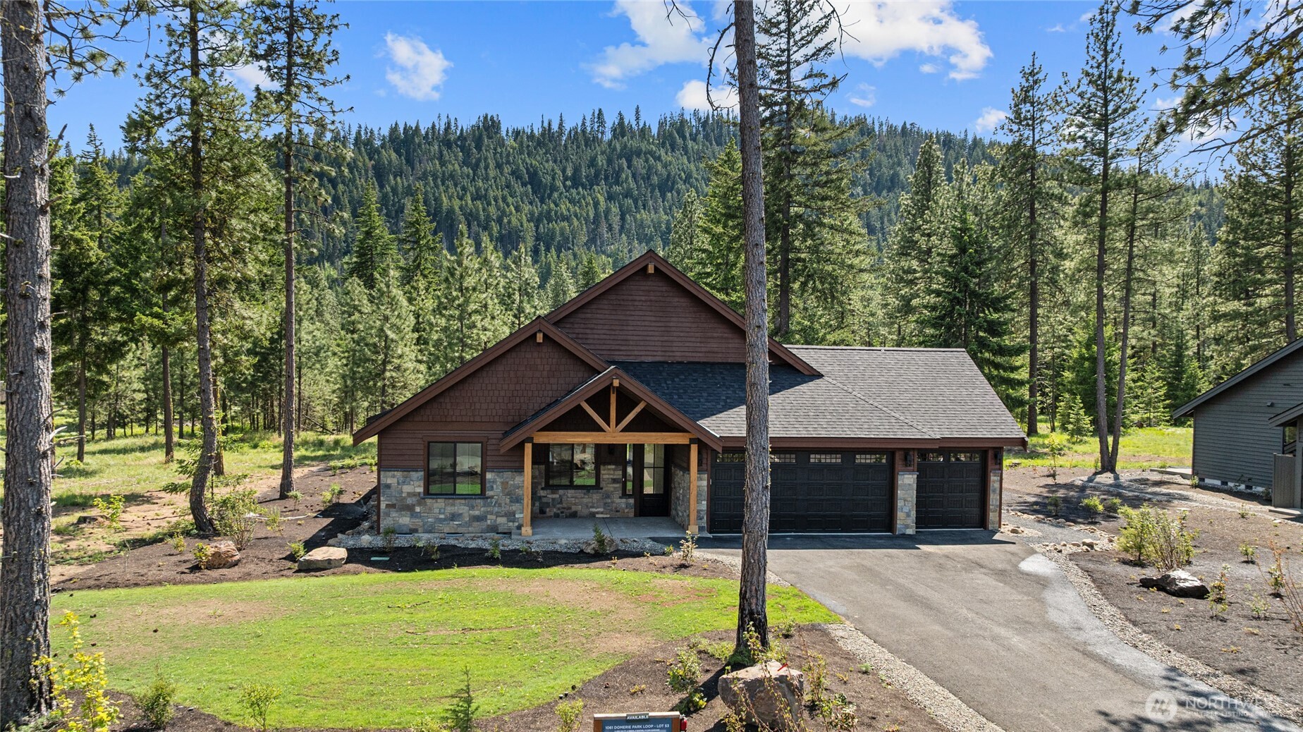 1061 Domerie Park Loop Property Photo 36