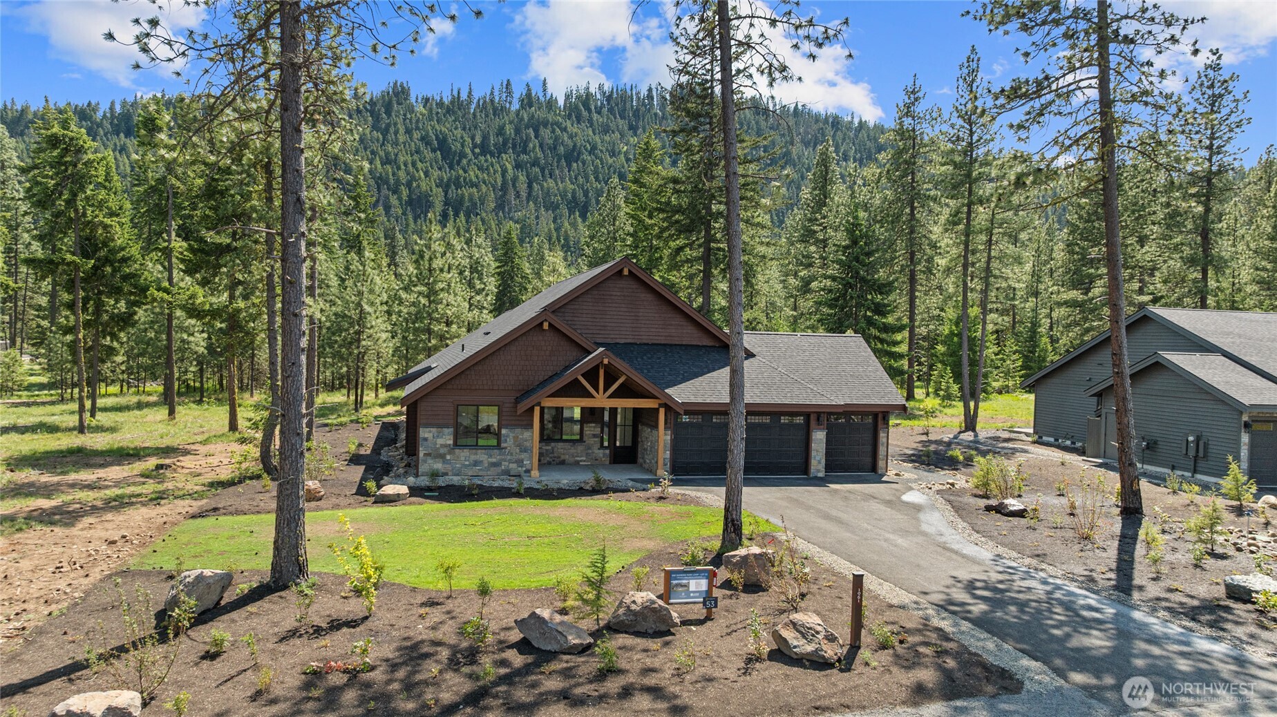 1061 Domerie Park Loop Property Photo 37