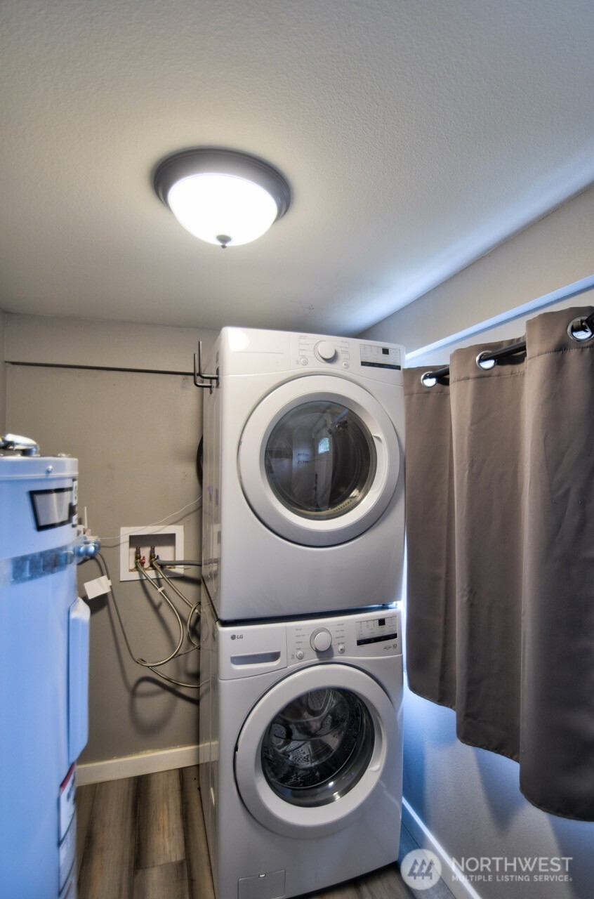 1015 N Pearl Street Property Photo 16