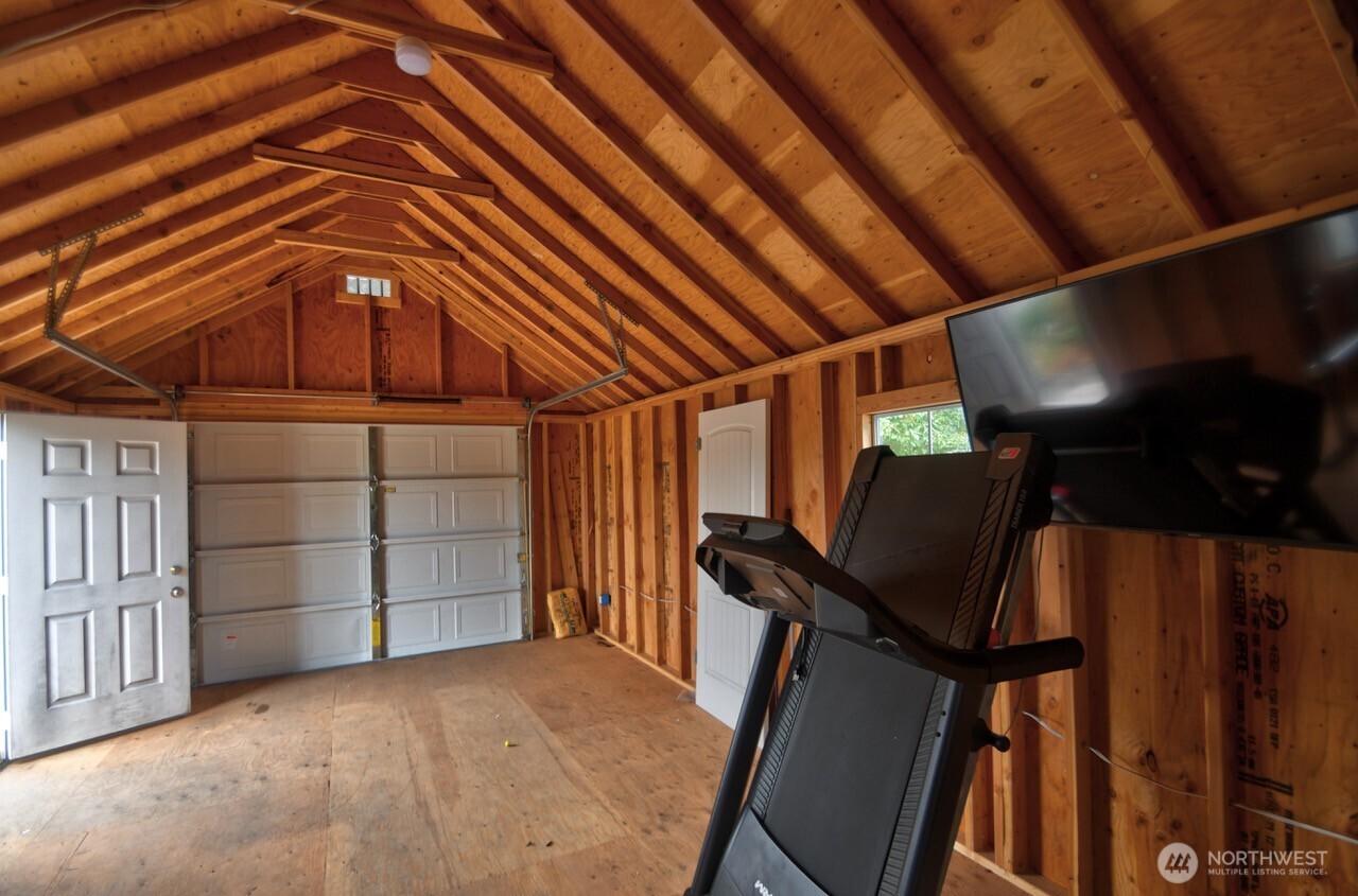 1015 N Pearl Street Property Photo 19