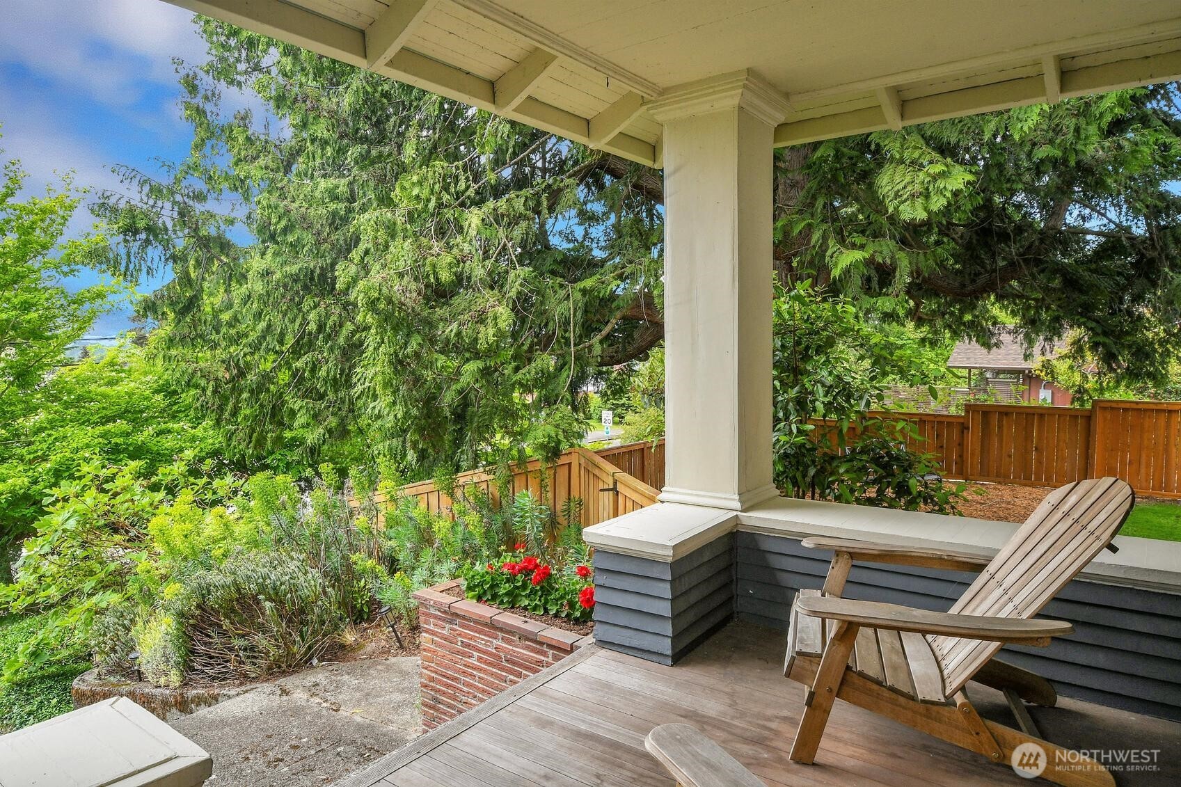 5202 S Holly Street Property Photo 19