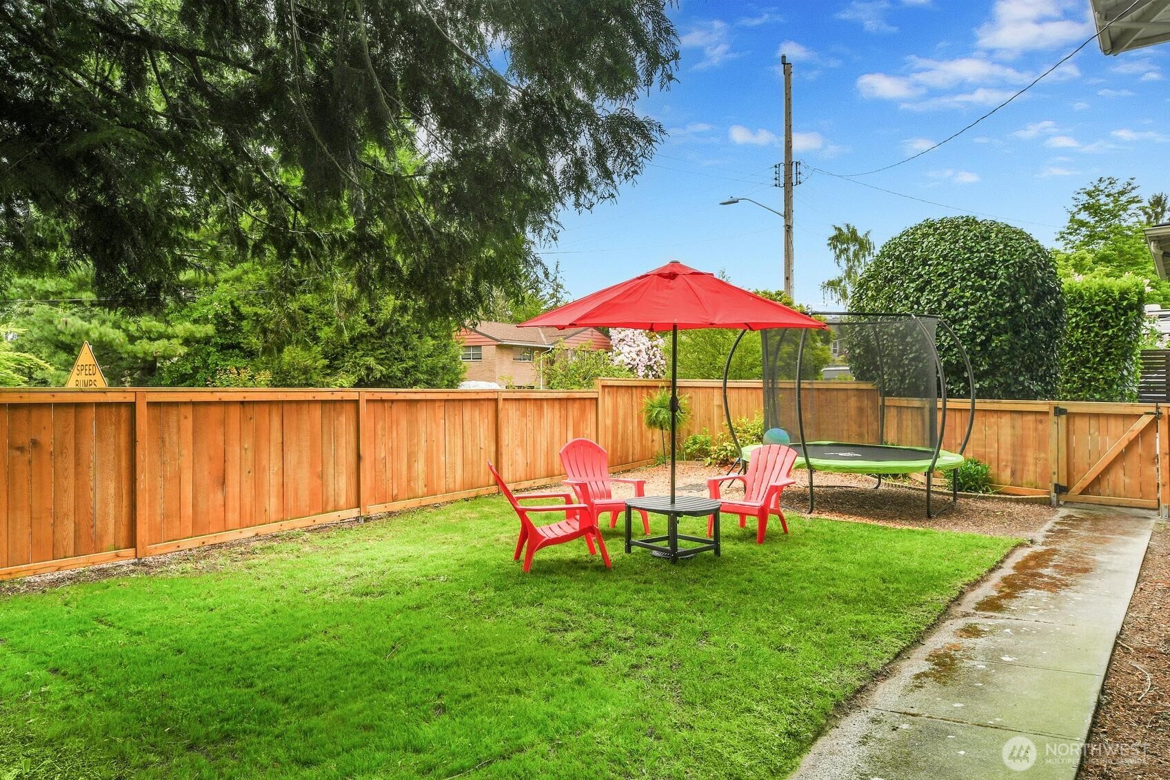 5202 S Holly Street Property Photo 22