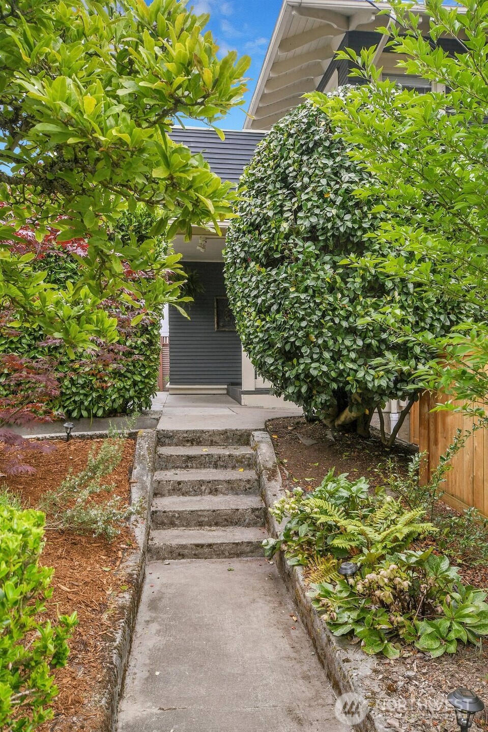 5202 S Holly Street Property Photo 25