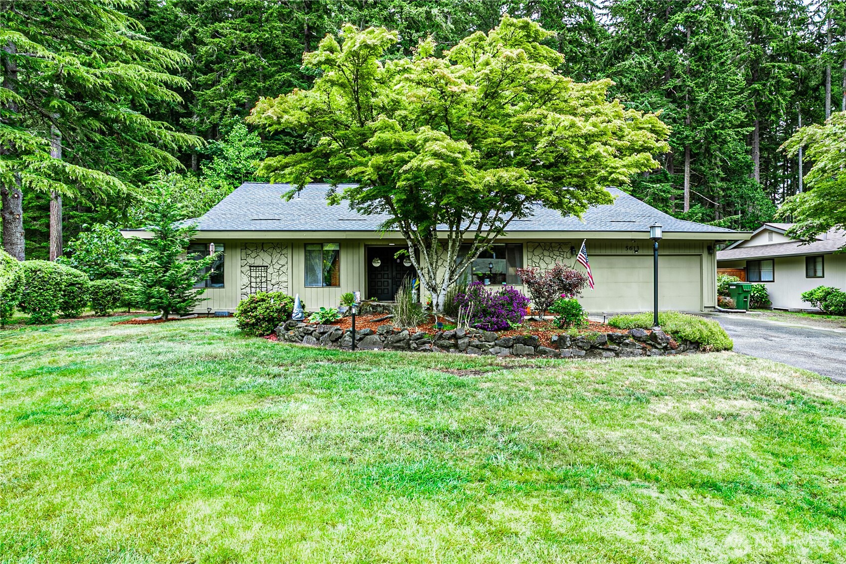 5613 89th Avenue Property Photo 1